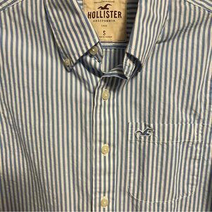 2/30 Hollister Striped Button Down Shirt SM HCO Dress Shirt Button Up WHITE BLUE